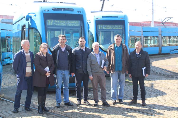 Slika /slike/2019/Služba traseoloških vještačenja/21032019 ZET-1.jpg